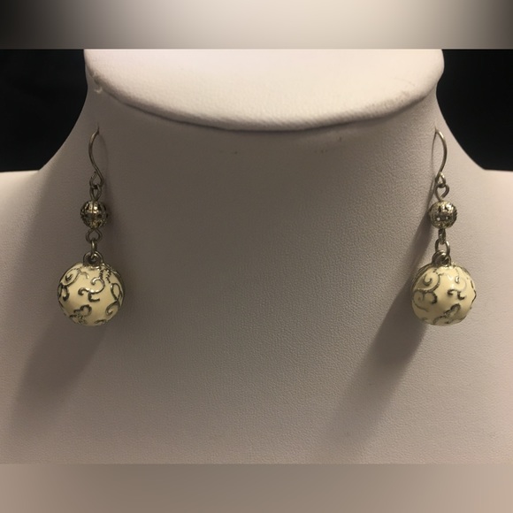 Ivory & Silver Earring’s - Picture 5 of 6